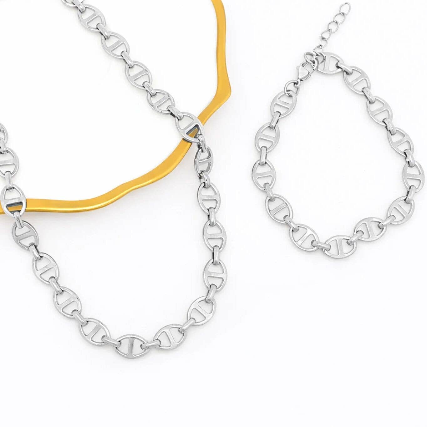 18K Gold PVD Stainless Steel Thick Oval Chain Bracelet